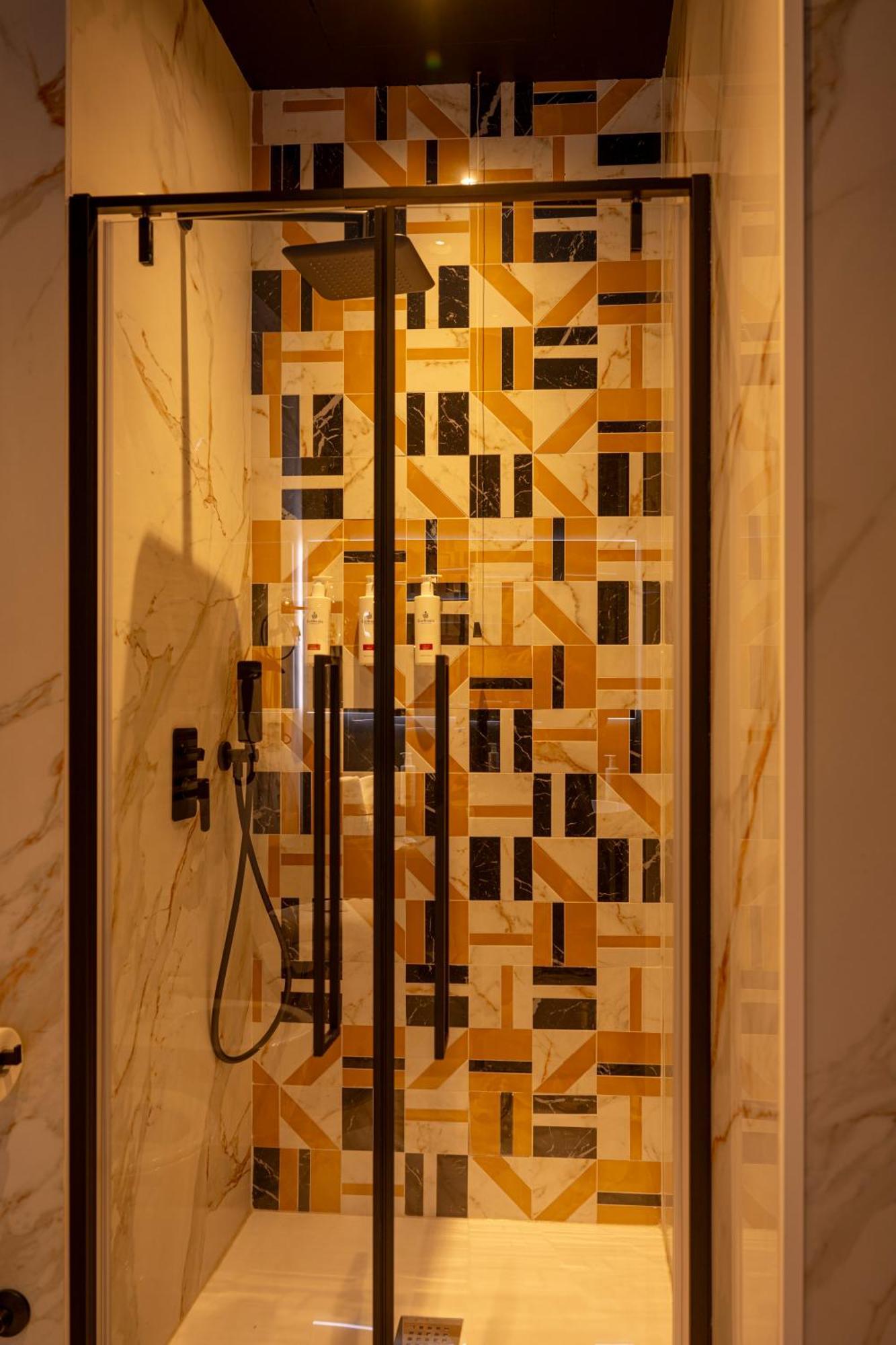 La Duse Luxury Rooms Pescara Exterior photo